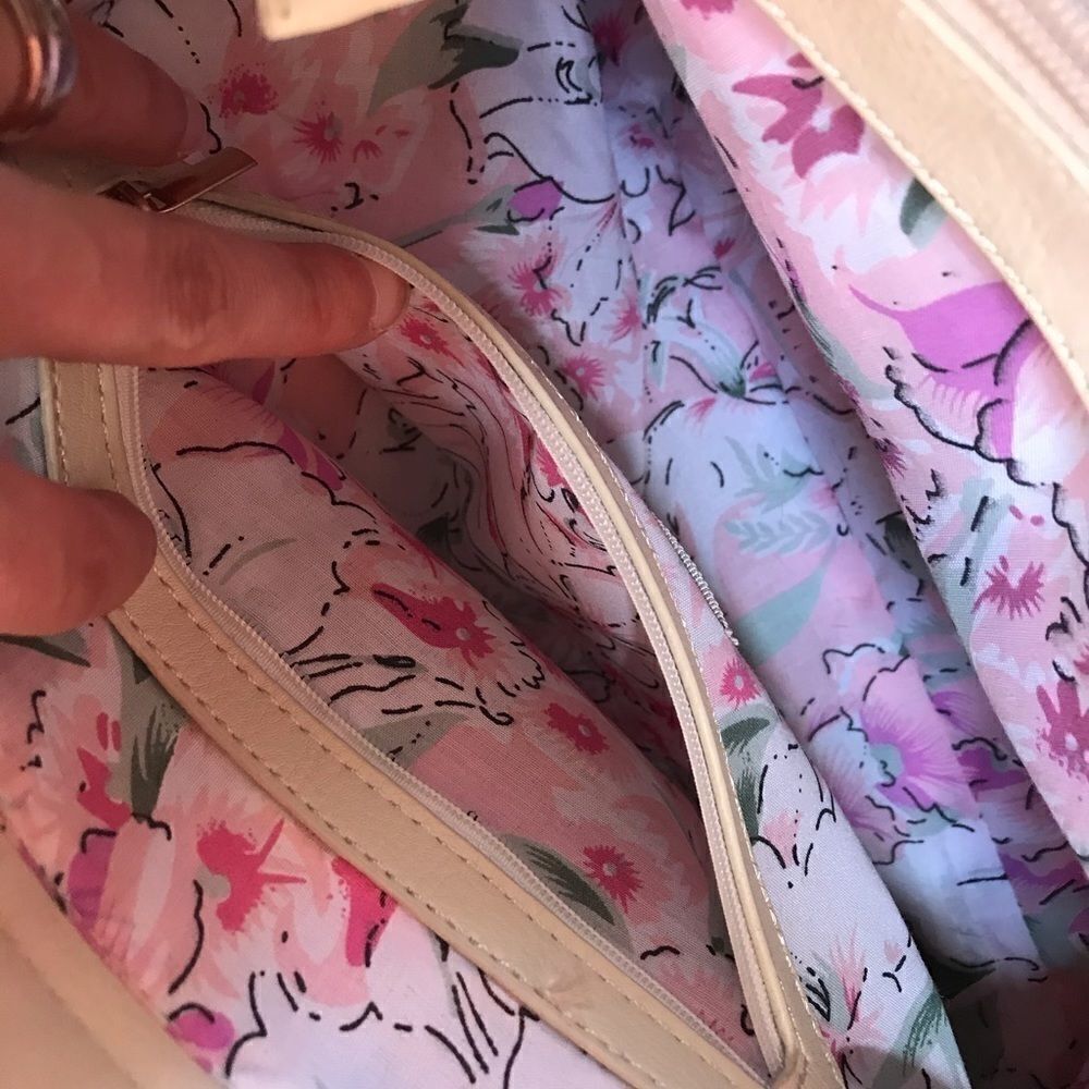 Oversized Handbag - Picture 12 of 16